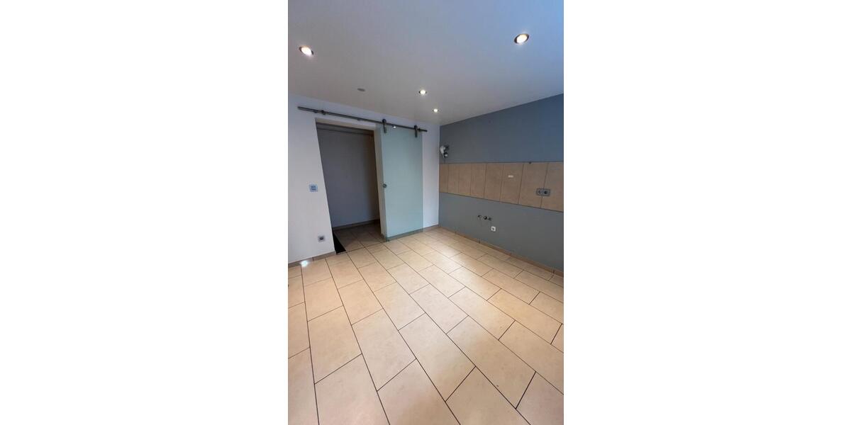 Einfamilienhaus Kirchen (Sieg) - 5 Zimmer, 110 m&sup2;, 770&euro; | Angebot:26563086
