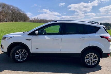 Ford Kuga 193.000 km 9.250 &euro; Netphen 57250