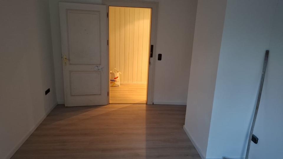 Maisonettenwohnung Siegen Eiserfeld - 4 Zimmer, 130 m&sup2;, 950&euro; | Angebot:25920039