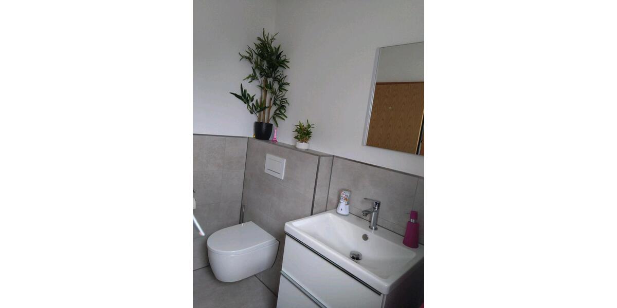 Reihenhaus Hachenburg - 4 Zimmer, 128 m&sup2;, 1.280&euro; | Angebot:26135760