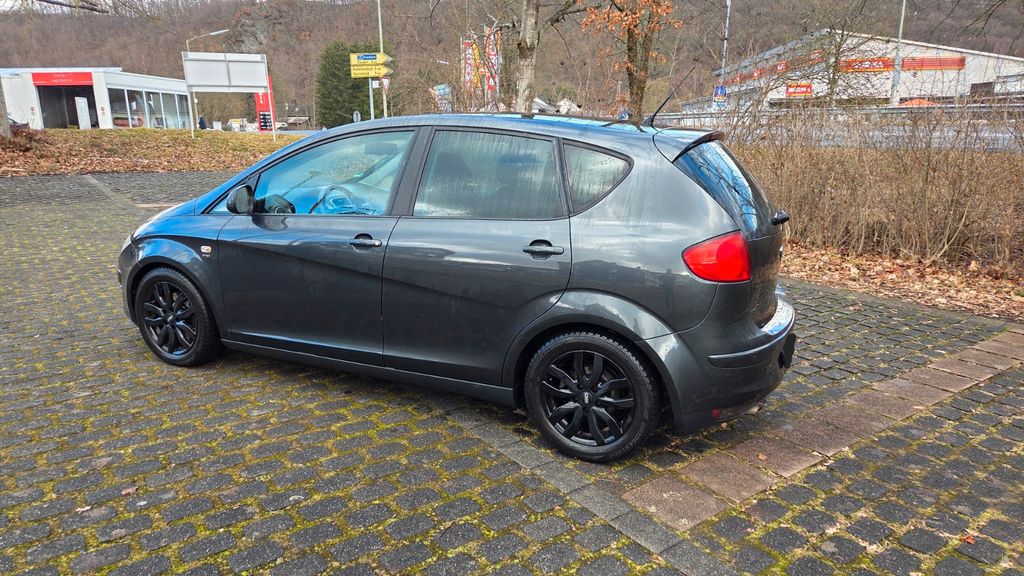 Seat Altea 179.800 km 4.899 &euro; Kirchen 57548