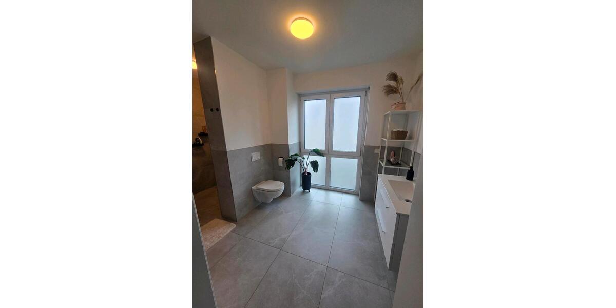 Etagenwohnung Waldbröl - 2 Zimmer, 75 m&sup2;, 1.090&euro; | Angebot:25960242