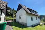 Mehrfamilienhaus, Wohnhaus Kirchhundem Würdinghausen - 6 Zimmer, 139 m&sup2;, 179.000&euro; | Angebot:25682637