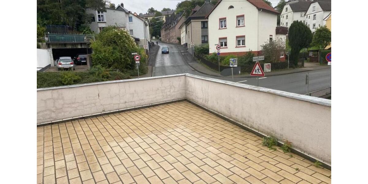 Etagenwohnung Siegen Kaan-Marienborn - 3 Zimmer, 115 m&sup2;, 920&euro; | Angebot:25975465