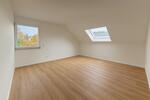 Dachgeschoßwohnung Siegen Kaan-Marienborn - 3 Zimmer, 80 m&sup2;, 750&euro; | Angebot:26583384