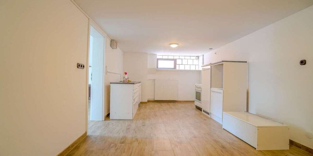 Wohn - und Gewerbeobjekt mit 5 Einheiten in Herborn OT - Mehrfamilienhaus, Wohnhaus Herborn | Angebot:27091203