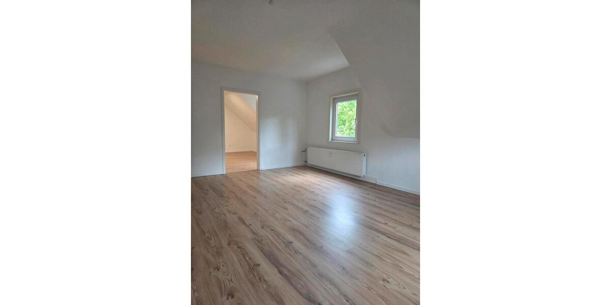 Etagenwohnung Siegen Kaan-Marienborn - 3 Zimmer, 76 m&sup2;, 660&euro; | Angebot:26613534
