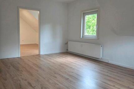 Wohnung Siegen Kaan-Marienborn - 3 Zimmer, 76 m&sup2;, 660&euro; | Angebot:26613534