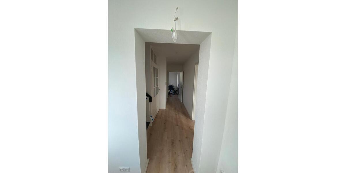 Etagenwohnung Hamm (Sieg) - 5 Zimmer, 90 m&sup2;, 800&euro; | Angebot:26040609