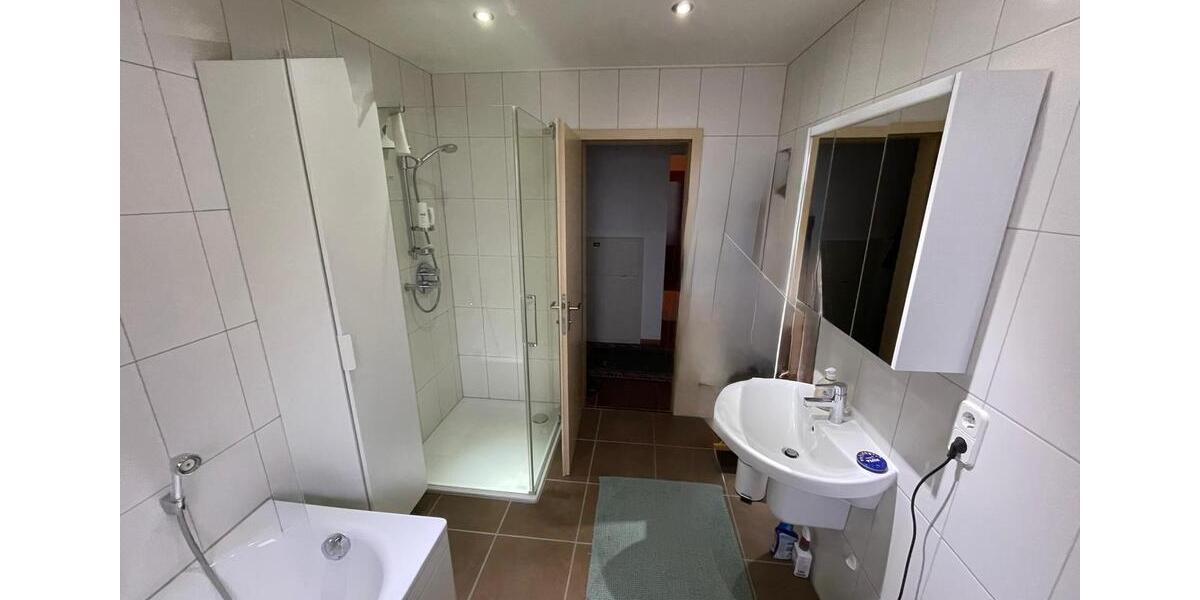 Etagenwohnung Bad Marienberg (Westerwald) - 4.5 Zimmer, 123 m&sup2;, 980&euro; | Angebot:25932660