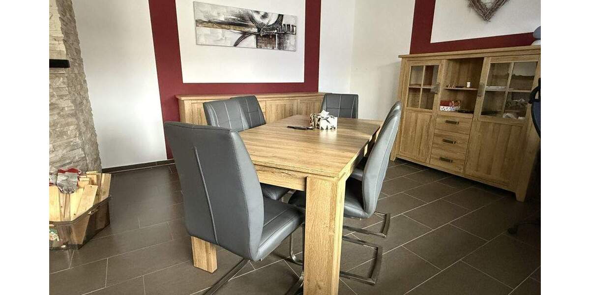 Einfamilienhaus Alsdorf - 4 Zimmer, 140 m&sup2;, 250.000&euro; | Angebot:25775950