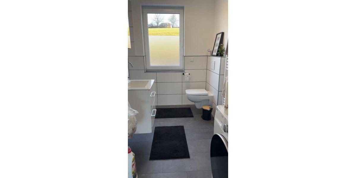 Erdgeschoßwohnung Kirchhundem - 2 Zimmer, 100 m&sup2;, 1.200&euro; | Angebot:25311023