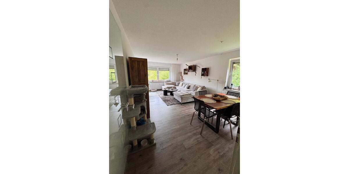 Etagenwohnung Siegen Kaan-Marienborn - 3 Zimmer, 84 m&sup2;, 850&euro; | Angebot:26546026