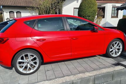 Seat Leon 47.962 km 10.299 &euro; Netphen 57250