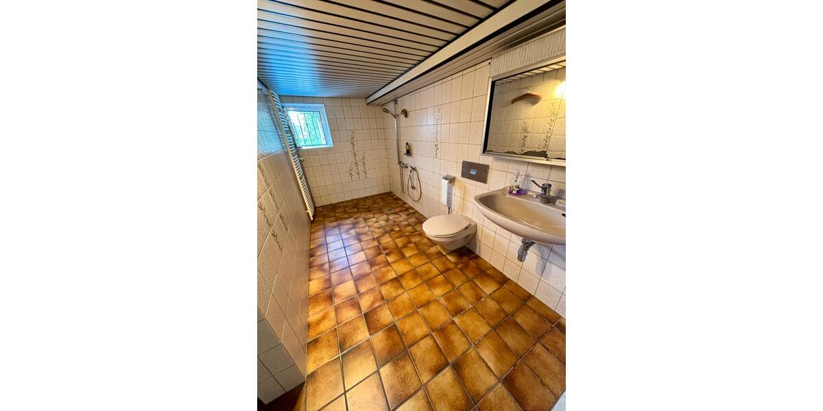 Einfamilienhaus Siegen Weidenau - 6.5 Zimmer, 150 m&sup2;, 295.000&euro; | Angebot:26710364