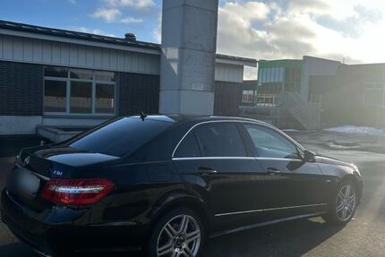 Mercedes-Benz E 350 207.000 km 9.499 &euro; Bad Marienberg 56470