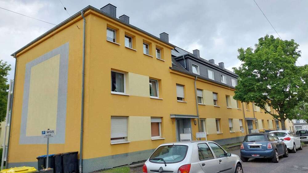 Etagenwohnung Siegen - 2 Zimmer, 63 m&sup2;, 533&euro; | Angebot:26681615