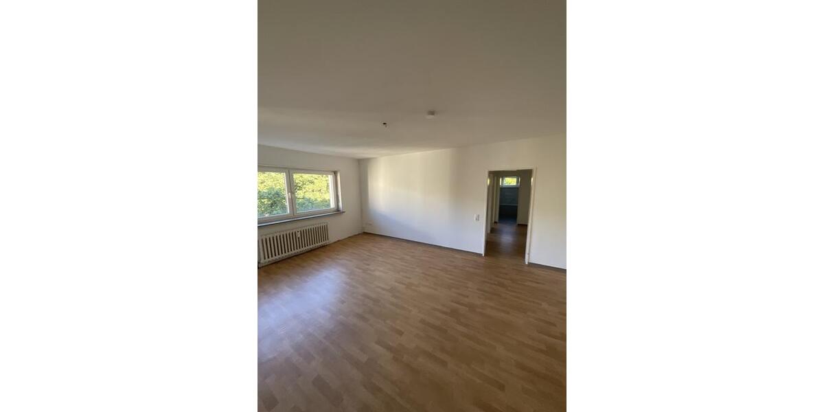 Etagenwohnung Neunkirchen - 3 Zimmer, 74 m&sup2;, 350&euro; | Angebot:22402325