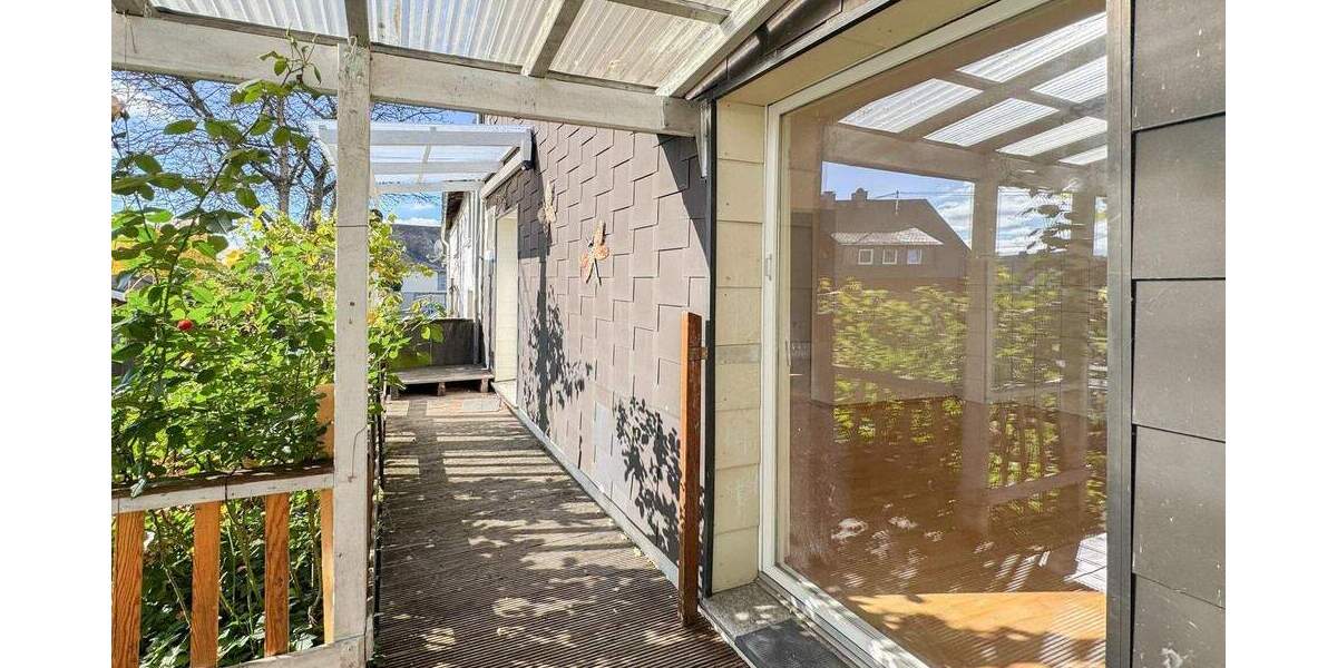 Mehrfamilienhaus, Wohnhaus Zehnhausen bei Rennerod - 6 Zimmer, 230 m&sup2;, 250.000&euro; | Angebot:25691895