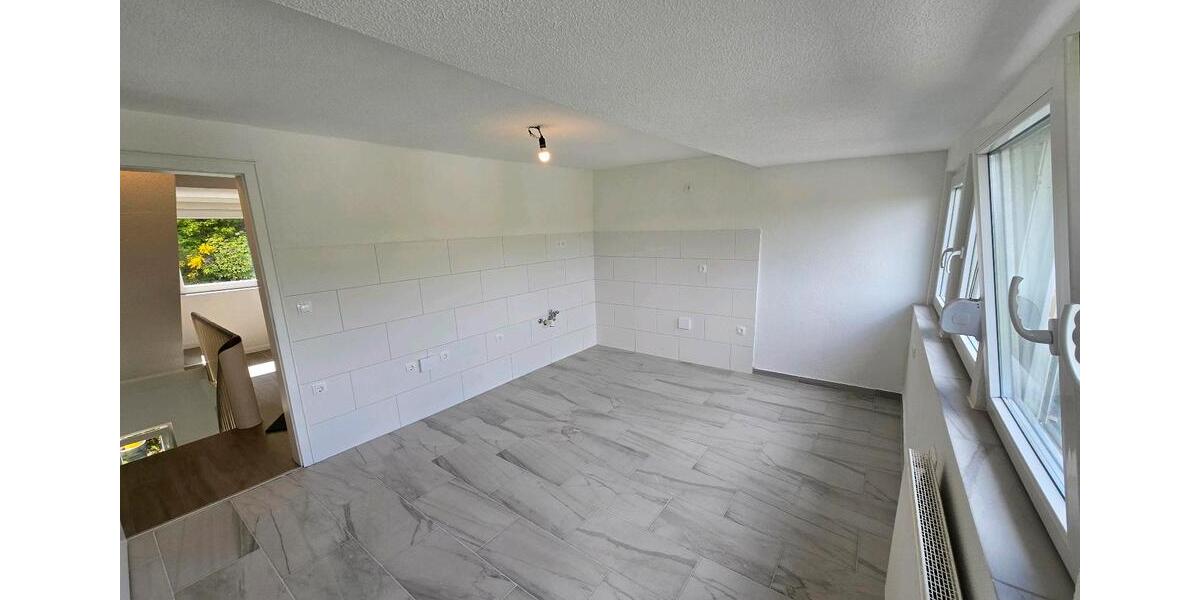 Etagenwohnung Hilchenbach - 3 Zimmer, 87 m&sup2;, 720&euro; | Angebot:26648915