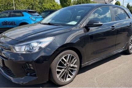 Kia Rio 40.000 km 16.990 &euro; Bruchertseifen 57539