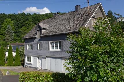 Haus Wilnsdorf - 6 Zimmer, 180 m&sup2;, 179.000&euro; | Angebot:26945219