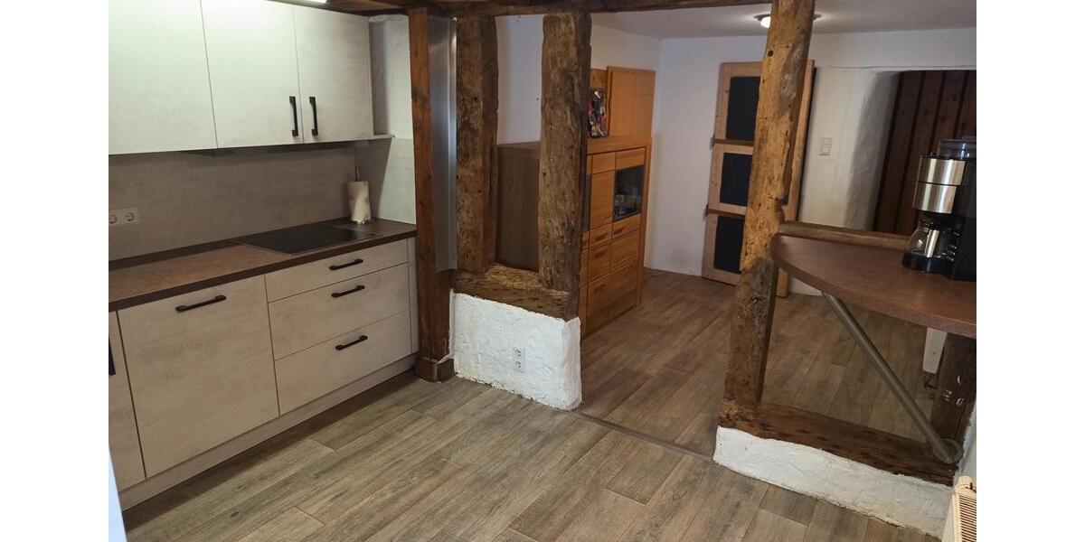 Doppelhaushälfte Hilchenbach - 7 Zimmer, 180 m&sup2;, 219.000&euro; | Angebot:26698965