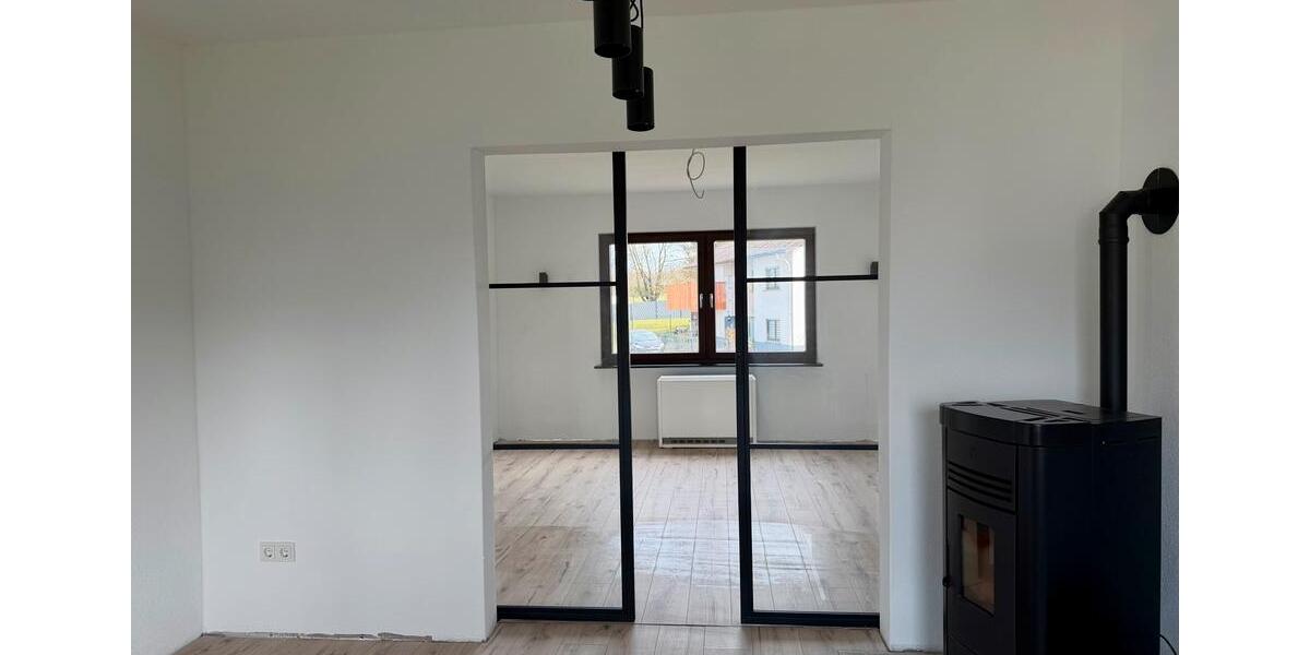 Etagenwohnung Steinebach/Sieg Sieg - 3.5 Zimmer, 85 m&sup2;, 900&euro; | Angebot:25976006