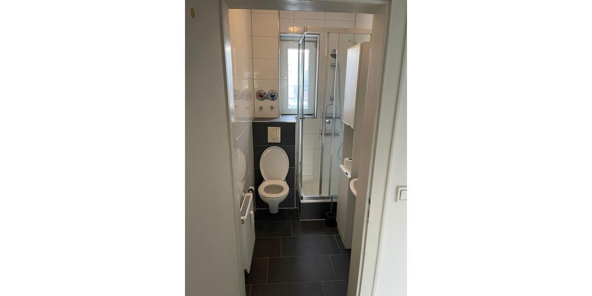 Etagenwohnung Siegen - 2 Zimmer, 30 m&sup2;, 380&euro; | Angebot:26665412