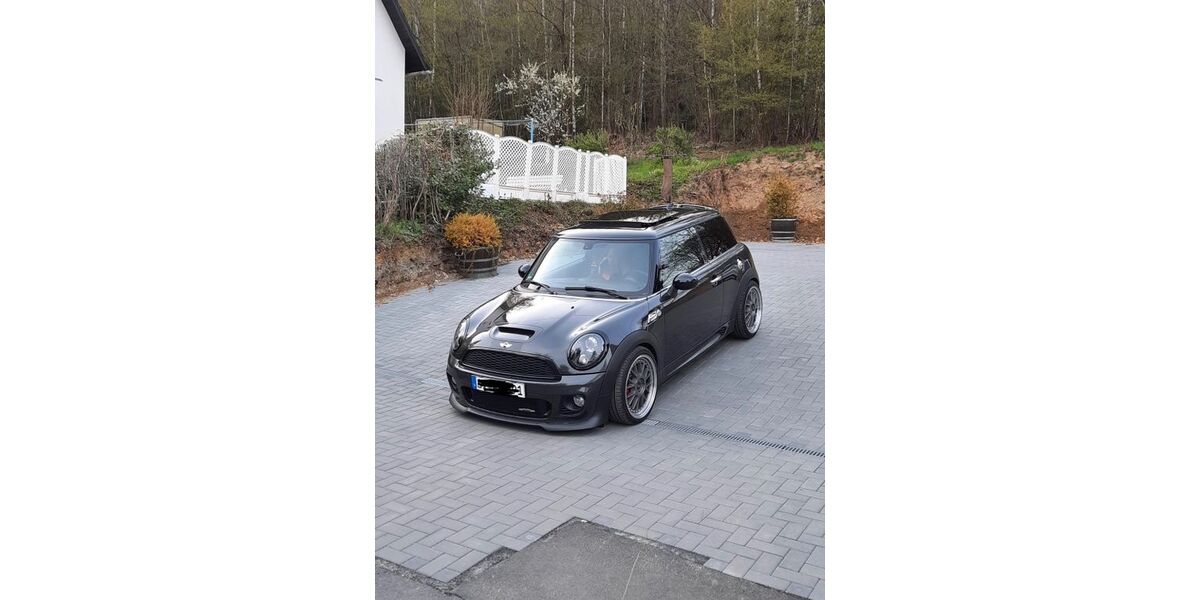 Mini John Cooper Works 145.779 km 12.300 &euro; Burbach 57299
