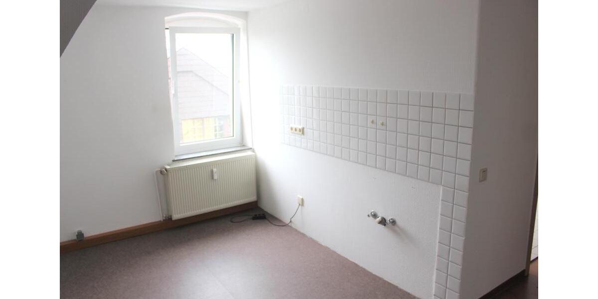 Dachgeschoßwohnung Hachenburg - 3 Zimmer, 90 m&sup2;, 590&euro; | Angebot:25431546