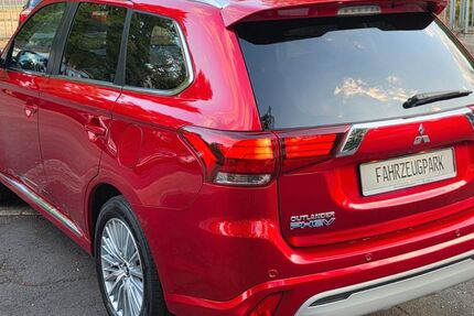 Mitsubishi Plug-in Hybrid Outlander 101.470 km 18.379 &euro; Siegen 57080