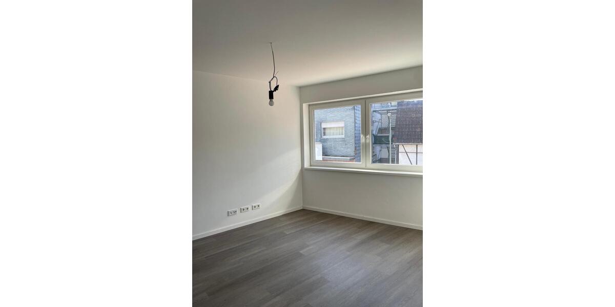 Etagenwohnung Netphen - 3 Zimmer, 125 m&sup2;, 1.410&euro; | Angebot:25718759