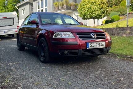 VW Passat 125.000 km 3.199 &euro; Netphen 57250