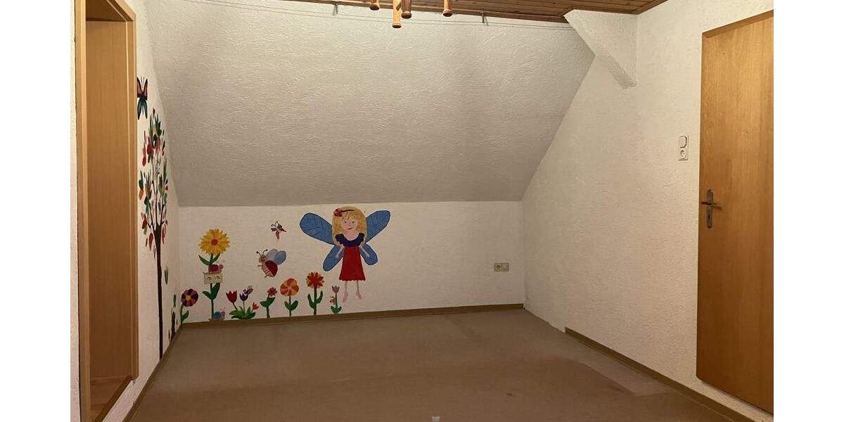 Einfamilienhaus Weitefeld - 5 Zimmer, 124 m&sup2;, 150.000&euro; | Angebot:25685049