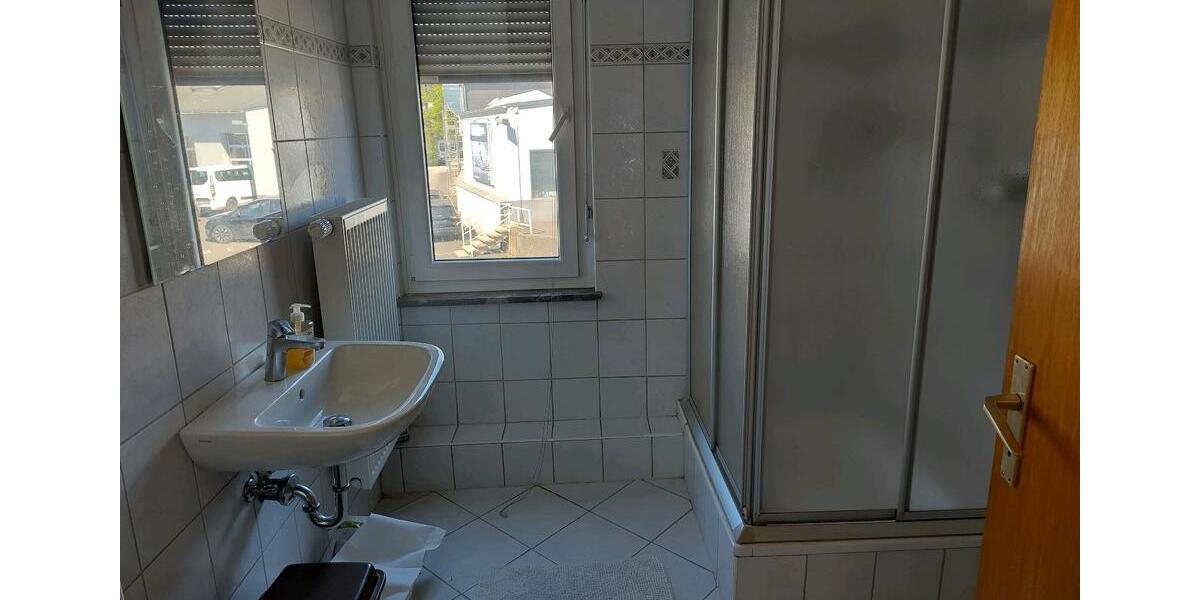 Etagenwohnung Siegen - 4 Zimmer, 70 m&sup2;, 690&euro; | Angebot:26690686