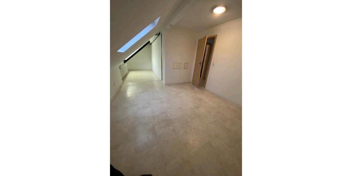 Einfamilienhaus Driedorf - 6 Zimmer, 140 m&sup2;, 1.250&euro; | Angebot:25947841