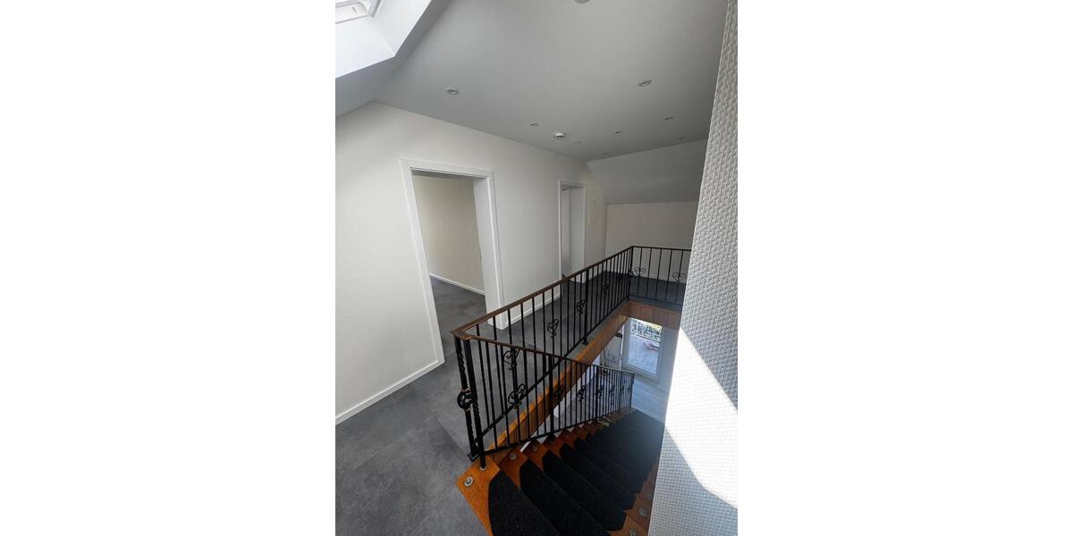 Maisonettenwohnung Attendorn - 5 Zimmer, 145 m&sup2;, 1.500&euro; | Angebot:25844103