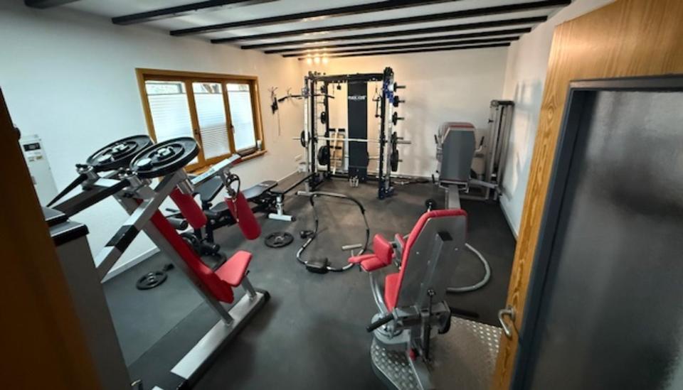 Einfamilienhaus Wissen - 10 Zimmer, 289 m&sup2;, 599.000&euro; | Angebot:25712086