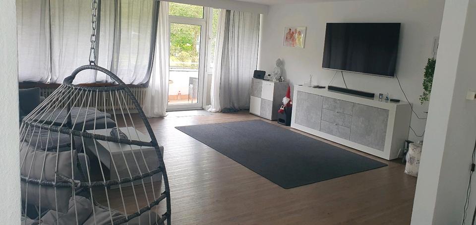 Etagenwohnung Siegen Dillnhütten - 4 Zimmer, 143 m&sup2;, 1.300&euro; | Angebot:26412582