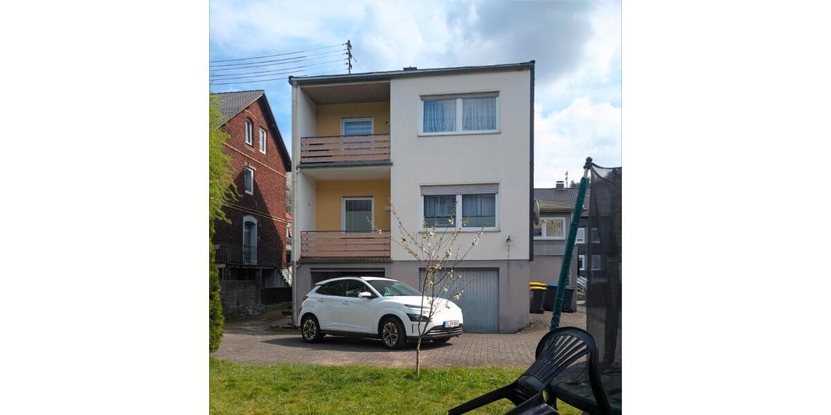 Etagenwohnung Siegen Eiserfeld - 3 Zimmer, 83 m&sup2;, 705&euro; | Angebot:25996432