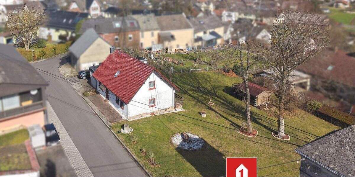 Einfamilienhaus Hachenburg VG - 5 Zimmer, 132 m&sup2;, 229.000&euro; | Angebot:25691833