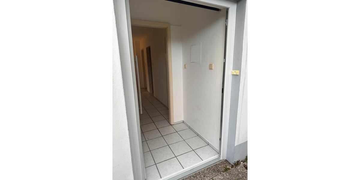 Erdgeschoßwohnung Siegen Kaan-Marienborn - 3 Zimmer, 80 m&sup2;, 650&euro; | Angebot:26238312