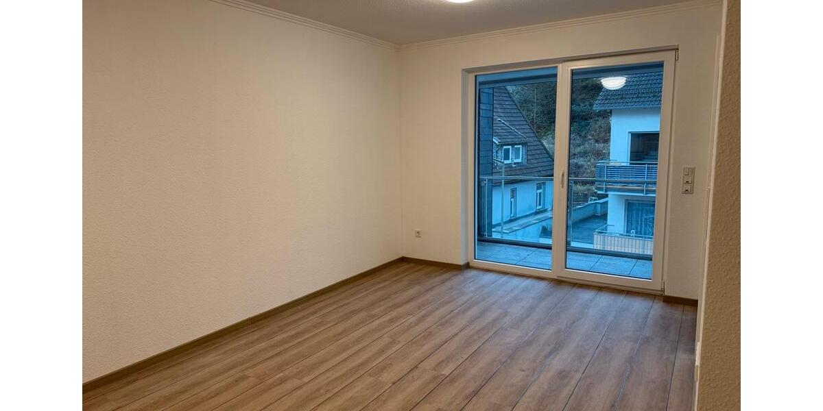 Etagenwohnung Hachenburg - 3 Zimmer, 70 m&sup2;, 830&euro; | Angebot:25168094