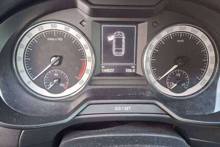 Skoda Octavia 144.027 km 16.000 &euro; Heckenhof 57539