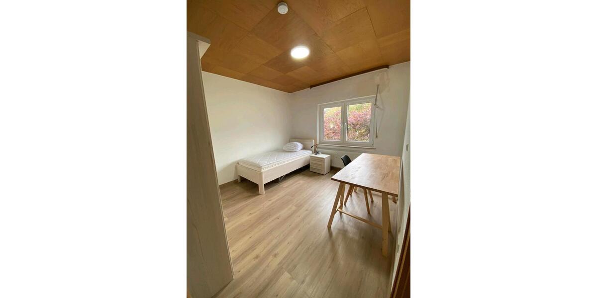 Etagenwohnung Morsbach - 4 Zimmer, 25&euro; | Angebot:23231762