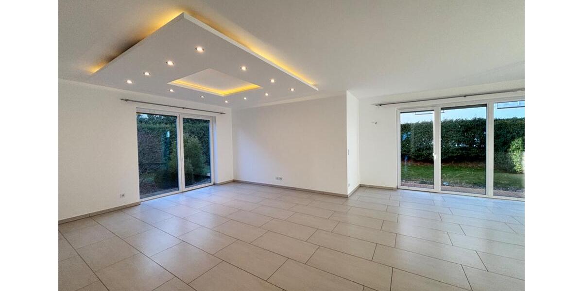 Terrassenwohnung Siegen Kaan-Marienborn - 4 Zimmer, 144 m&sup2;, 510.000&euro; | Angebot:23261304