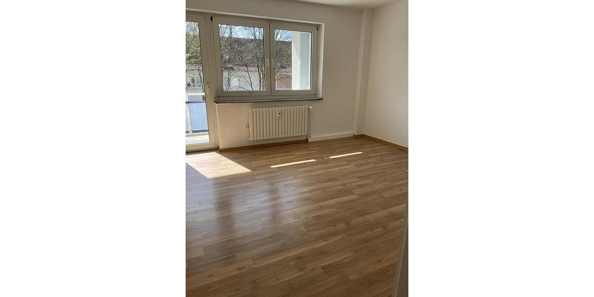 Etagenwohnung Siegen Dillnhütten - 3 Zimmer, 67 m&sup2;, 429&euro; | Angebot:26264794