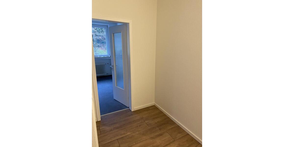 Etagenwohnung Siegen Kaan-Marienborn - 3 Zimmer, 96 m&sup2;, 960&euro; | Angebot:25884328