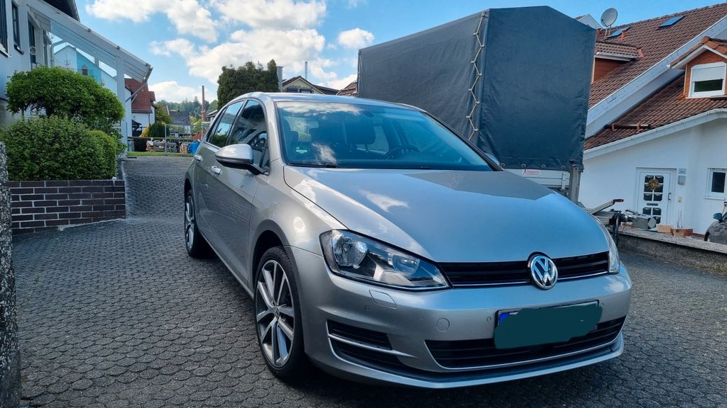 VW Golf 103.000 km 9.600 &euro; Breitscheid 35767